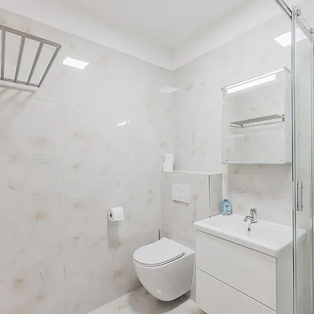 Διαμέρισμα Flat Near Castle Stylish & Prime Location 3 Πράγα