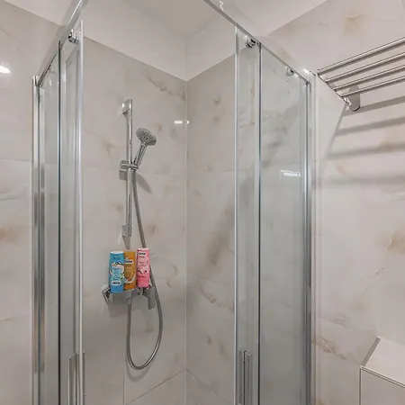 Flat Near Castle Stylish & Prime Location 3 * Praag